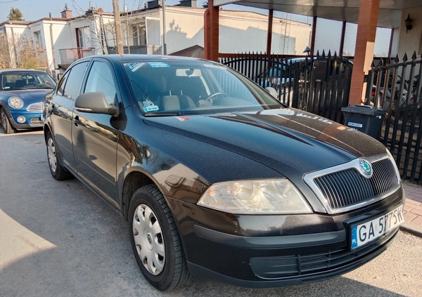 Skoda Octavia cena 13900 przebieg: 329500, rok produkcji 2012 z Gdynia małe 79